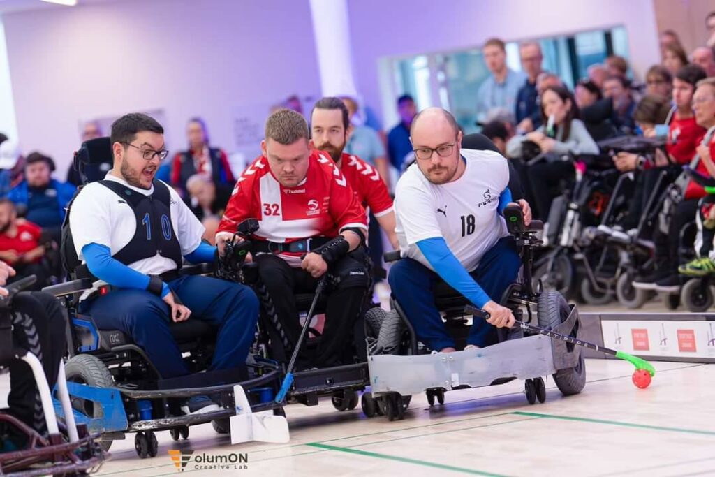 Powerchair Hockey, lo sport poco noto in cui l’Italia eccelle