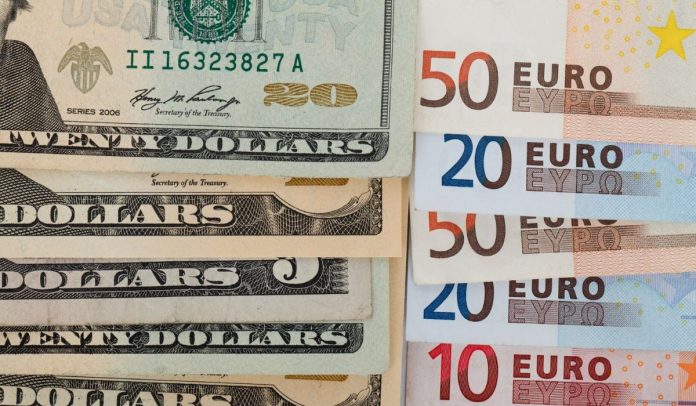 I pro e i contro del pareggio tra Euro e Dollaro